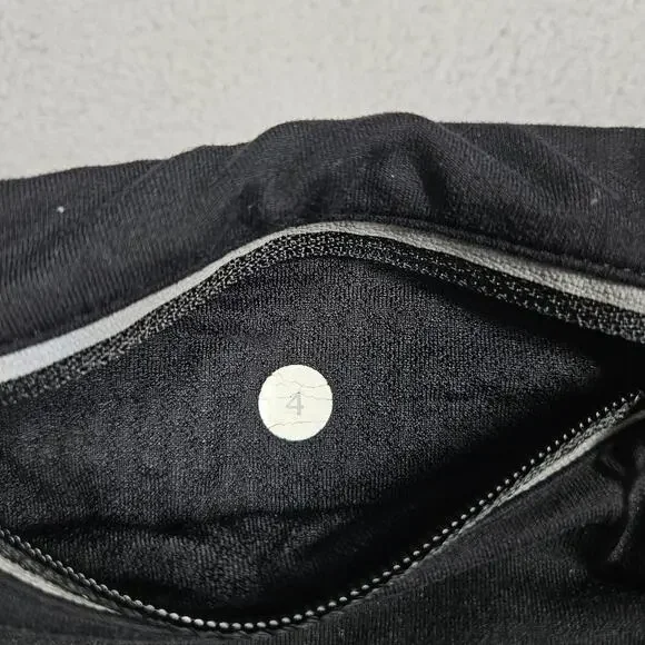 Lululemon Speed Up Shorts Womens 4 Black Athleisure Gym Performance Stretch - Picture 2 of 14